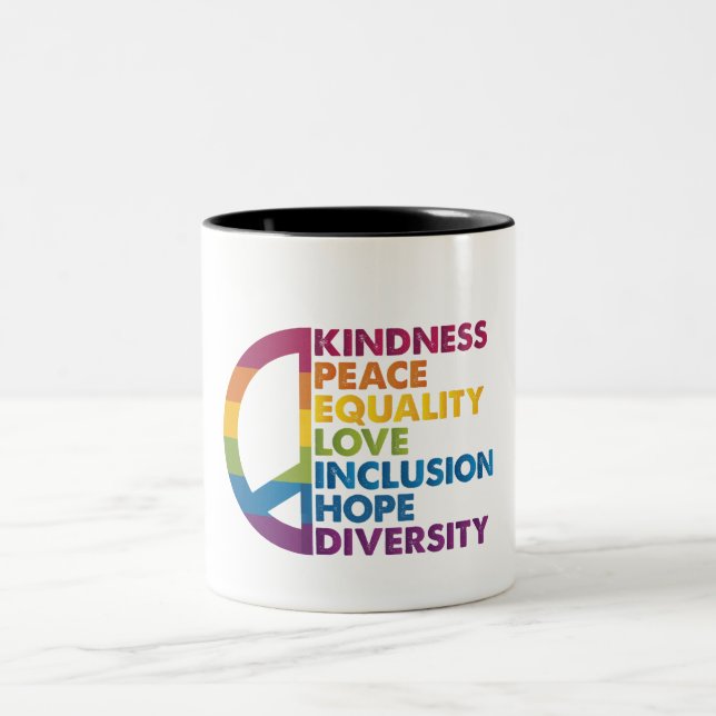 Freundlichkeit Frieden Gleichheit Liebe Inklusion  Zweifarbige Tasse (Mittel)