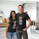 Freundschaftsabenteuerquote T-Shirt<br><div class="desc">Für einen schwarz/dunkel gefärbten T - Shirt. White Text: Das Leben war für gute Freunde und große Abenteuer gedacht</div>