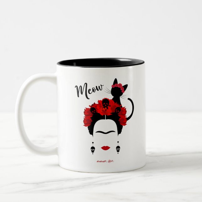 Frida Kahlo Portrait und niedliches Meow Mexican C Zweifarbige Tasse (Links)