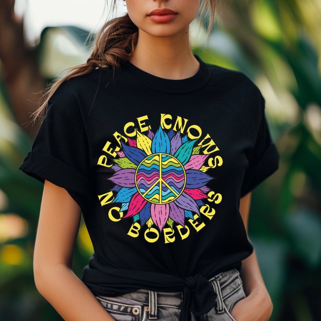 Frieden kennt keinen grenzenlosen T - Shirt (Von Creator hochgeladen)