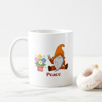 Friedens-Gnom auf einer Kaffeetasse