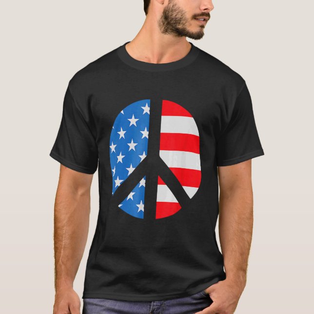 Friedenszeichen am 4. Juli Amerikanische Flagge T-Shirt (Vorderseite)