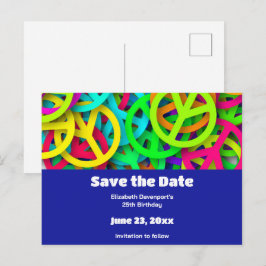 Friedenszeichen mit Groovy Sixties Vibe Save the D Einladungspostkarte