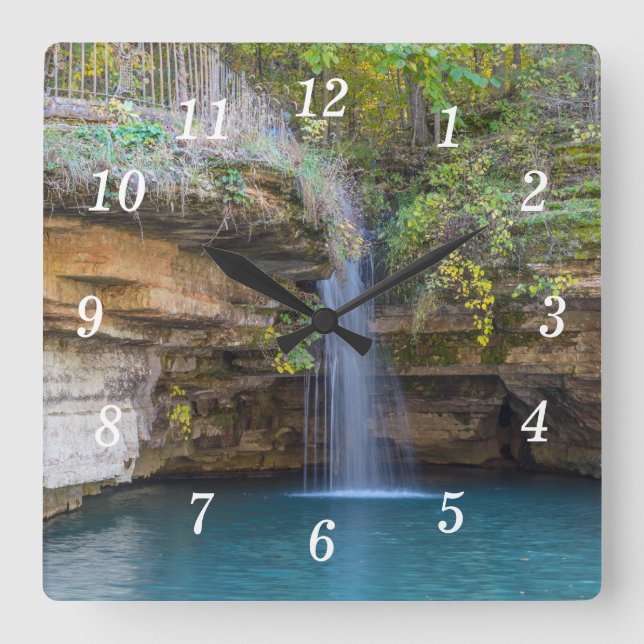Friedlich an der Gloriesole-Wall-Uhr Quadratische Wanduhr (Vorderseite)