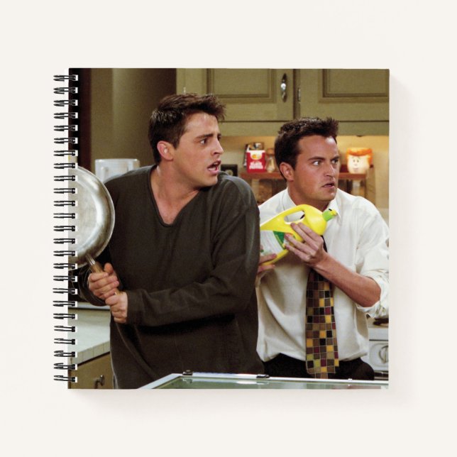 FRIENDS™ | Joey & Chandler Scared Notizbuch (Vorderseite)