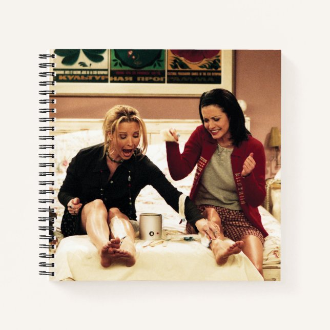 FRIENDS™ | Phoebe & Monica Waxing Legs Notizbuch (Vorderseite)