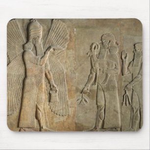 Fries, das einen winged Geist darstellt Mousepad