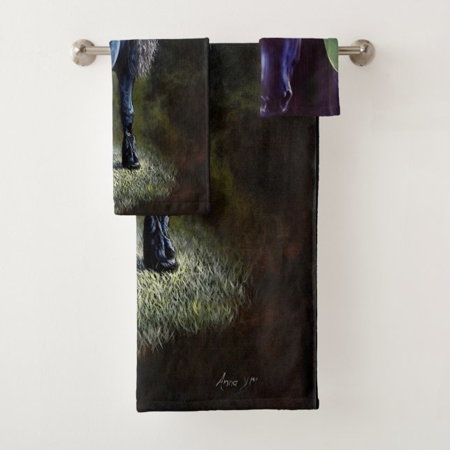 Friesischer Hengst im Rampenlicht, Gemälde Badhandtuch Set (Insitu)