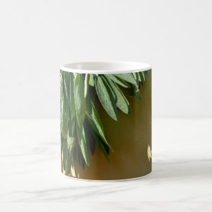 Frisch geschnittener Salbei Kaffeetasse