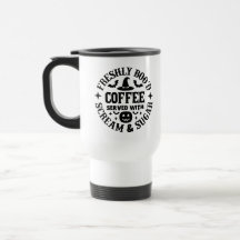 Frisch verzauberte Kaffee serviert mit Schrei & Zu