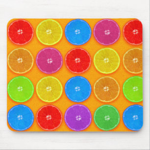Frische, farbenfrohe Orangenscheiben Mousepad