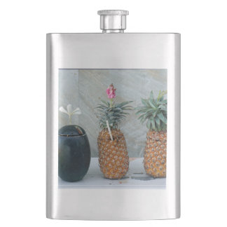frische gesunde Ananas Flachmann