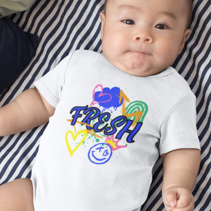 Frische Graffiti mit Regenbogen und Herz Baby Strampler
