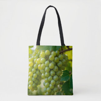 Frische grüne Traubenernte Tasche