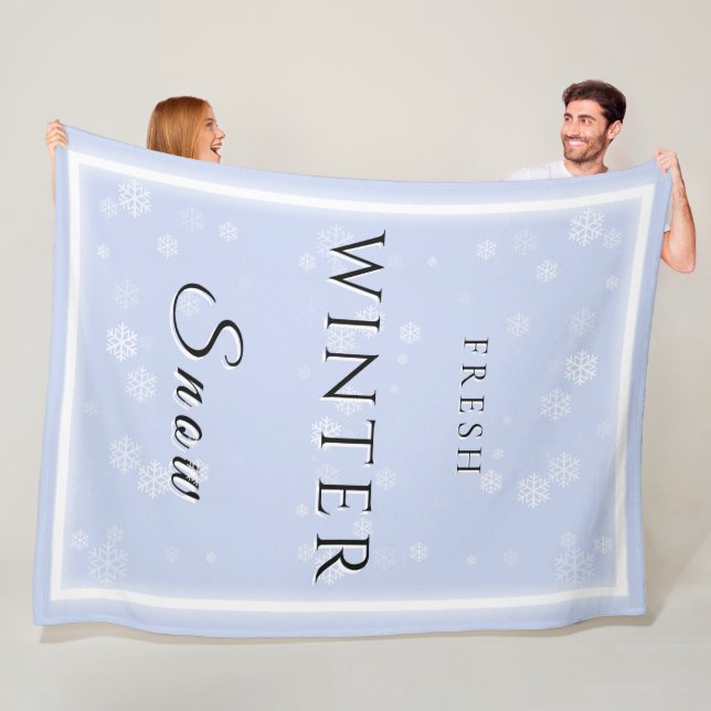 Frischer Winterschnee mit Schnee Fleecedecke (Beispiel)