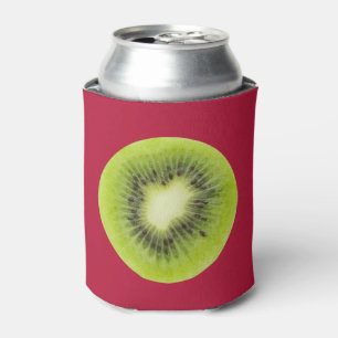 Frisches Kiwi. Runde Scheibe abgeschieden Dosenkühler