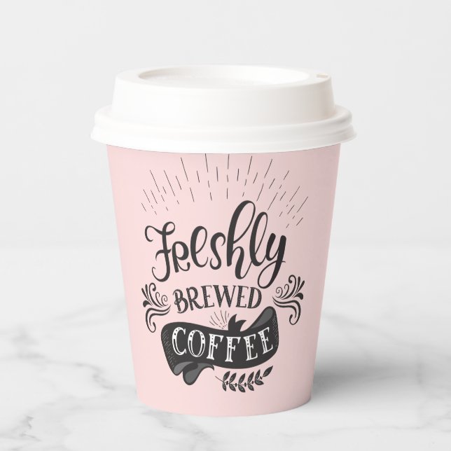 Frischgebackenes Kaffeepapier Pappbecher (Vorderseite)