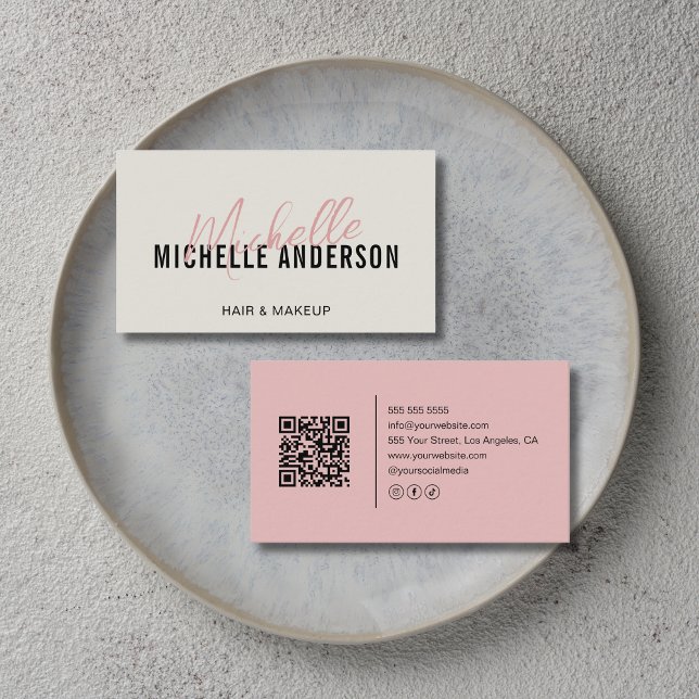 Friseur Modern Neutral und Rosa QR-Code Visitenkarte (Hair Stylist Modern Neutral and Pink QR Code Business Card)