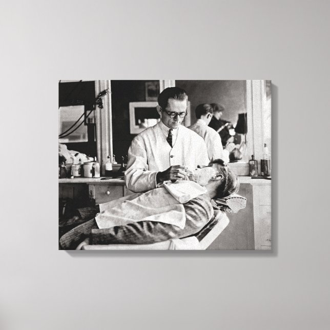 Friseursalon, 1923 leinwanddruck (Vorderseite)