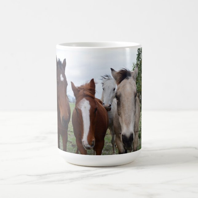 Frisky Hair: Delikate Pferdeschwanze, Kaffeetasse (Mittel)