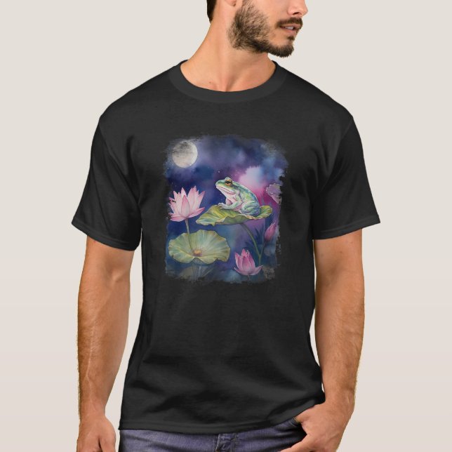 Frog sitting on lily pad flower lotus moon night T-Shirt (Vorderseite)