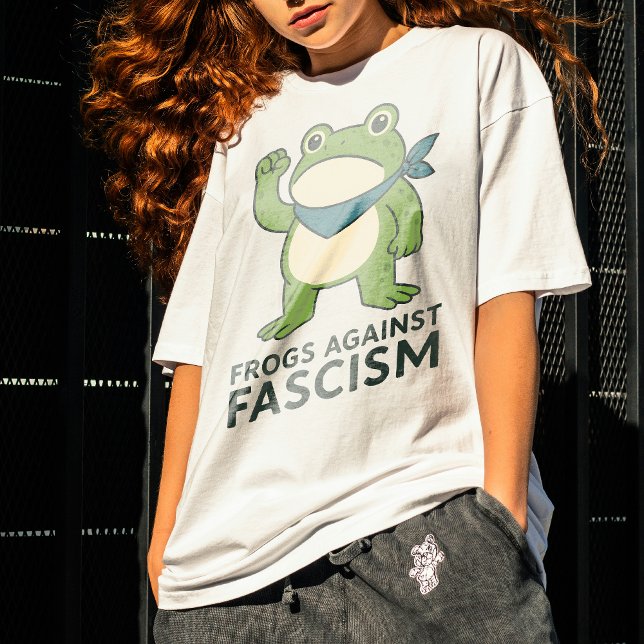 Frogs Against Fascism Portland Frog Protest T-Shirt (Von Creator hochgeladen)