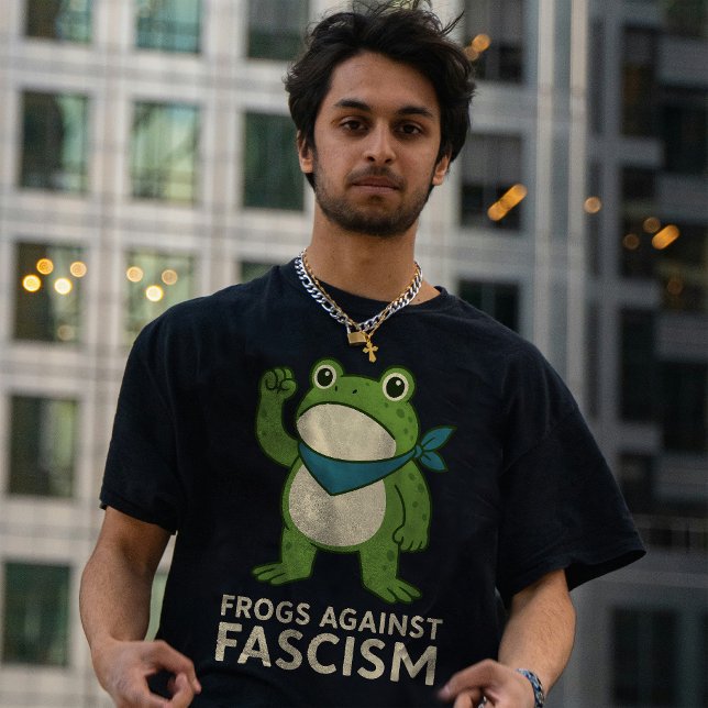 Frogs Against Fascism Portland Frog Protest T-Shirt (Von Creator hochgeladen)