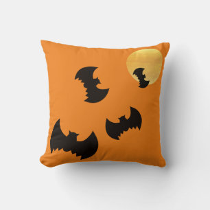 Frohe Halloween Trick oder Treat Bats mit dem Mond Kissen