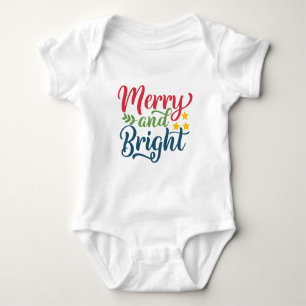Frohe und helle Baby Weihnachtsausstattung - Urlau Strampler