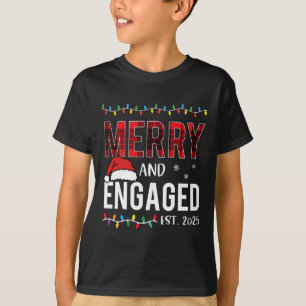 Frohe und Verlobte Red Kariert Matching Christma 2 T-Shirt