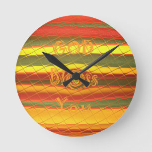 Frohe Weihnacht-Gott segnen Sie färbt Entwurf Runde Wanduhr