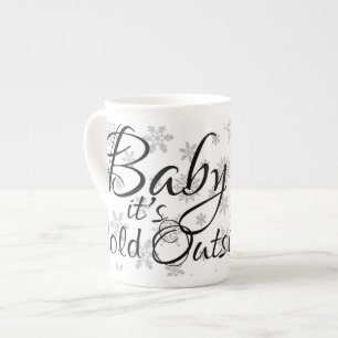 Frohe Weihnachten, Baby, es ist kalt draußen Prozellantasse