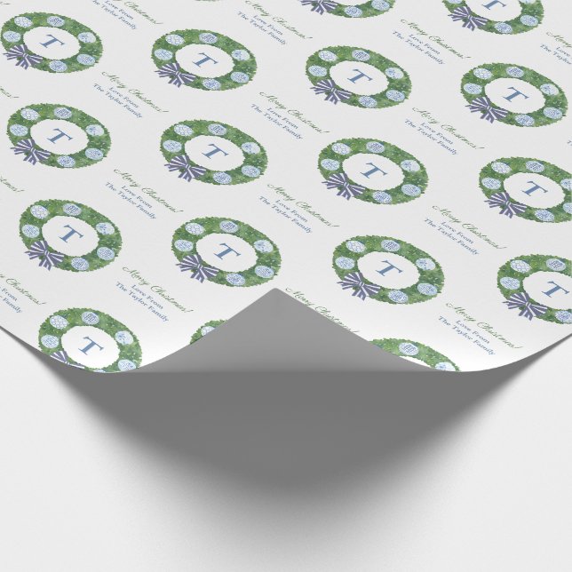 Frohe Weihnachten Boxwood Wreath Blue White Bauble Geschenkpapier (Ecke)