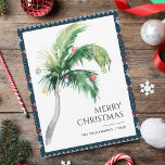 Frohe Weihnachten dekoriert Palmenbaumküste Mitteilungskarte<br><div class="desc">Eine moderne,  stilvolle,  flache Gästekarte mit moderner und handgeschriebener Schrift-Typografie mit einem geschmückten Palmenbaum. Passen Sie diese Karte einfach an,  indem Sie auf die Schaltfläche "Personalisieren" klicken.</div>