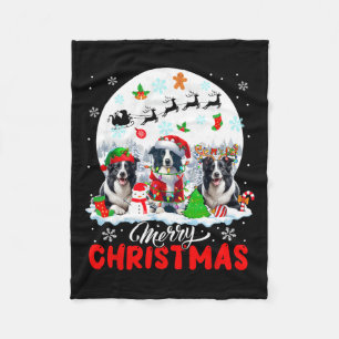 Frohe Weihnachten Drei Santa Elf Reindeer Border C Fleecedecke