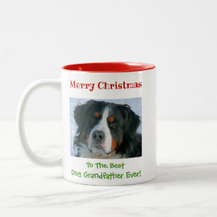 Frohe Weihnachten für Großvater vom Hund Zweifarbige Tasse