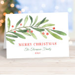 Frohe Weihnachten Grüne Winter Grün<br><div class="desc">Diese stilvolle Weihnachtskarte bietet einen modernen und minimalen grünen Winterzweig mit roten Beerenakzenten. Der elegante Text kann völlig personalisiert sein mit Ihrer Wahl von Gruß,  Familienname,  Jahr und einer benutzerdefinierten Nachricht in der Karte.</div>