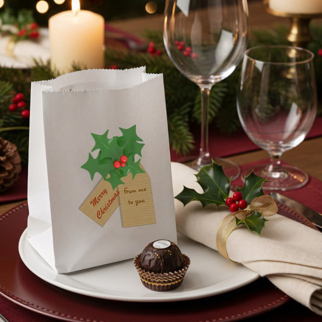 Frohe Weihnachten Holly Sprig Personalisiert Gefal Geschenktütchen (A festive favor bag with space for your to add your name)