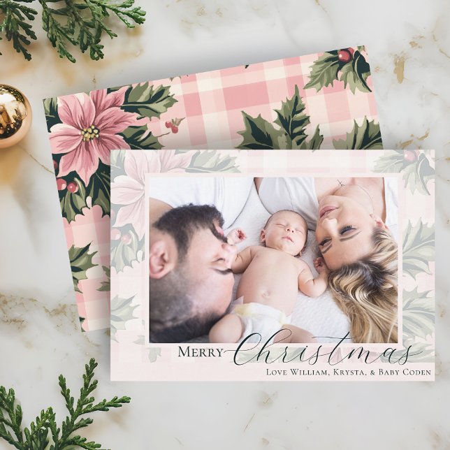 Frohe Weihnachten Pink Kariert Poinsettia Foto (Merry Christmas Pink Plaid Poinsettia Holiday Greeting Card with Family Photo)