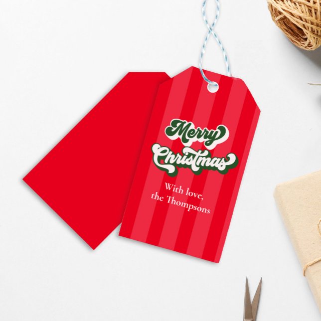 Frohe Weihnachten Red Retro Typografie Geschenkanhänger (Merry Christmas red and green retro typography script. )