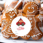 Frohe Weihnachten Retro Auto Ornament Name Runder Aufkleber<br><div class="desc">Frohe Weihnachten Retro Car Ornament Geschenk Name Classic Round Aufkleber. Verfügbare Matching-Elemente.</div>