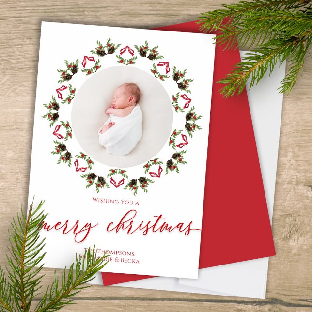 Frohe Weihnachten Rote Calligraphie Ein Foto (Merry Christmas Calligraphy script mandala wreath design photo card. )