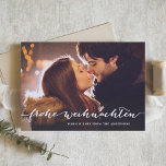 Frohe Weihnachten Rustikales Script Weihnachtsfest<br><div class="desc">Frohe Weihnachten! Senden Sie Ihre Urlaubswünsche mit dieser individuell gestaltbaren Weihnachtskarte an Freunde und Familie. Diese deutsche Weihnachtskarte zeigt rustikale Kalligraphie. Personalisieren Sie diese,  indem Sie Ihre Daten hinzufügen. Dieses Foto Weihnachtskarte ist in anderen Farben und Kartenmaterial erhältlich. Matching-Elemente sind verfügbar.</div>