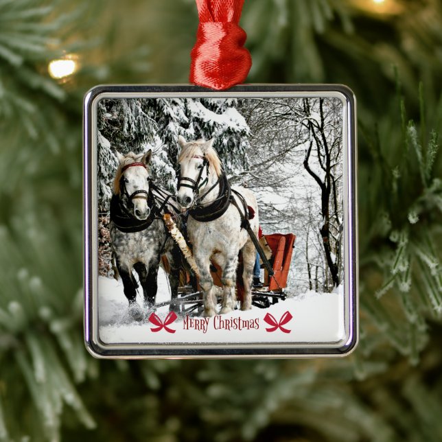 Frohe Weihnachten! Schlittenfahrt im Land Ornament Aus Metall (Baum)