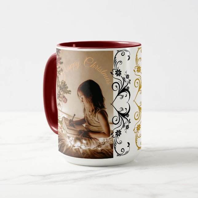 Frohe Weihnachten Tasse 2025 Maronfarbe (Vorderseite Links)