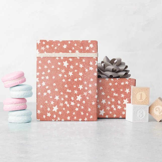 Frohe Weihnachten Tiny White Stars twinkling auf R Geschenkpapier (Babyparty)