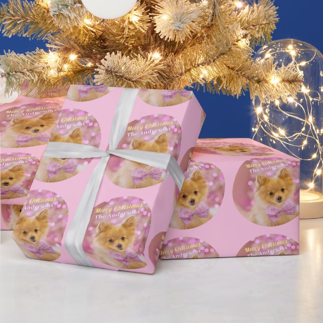 Frohe Weihnachten und Name, Niedlicher Hund, blass Geschenkpapier (Feiertage)