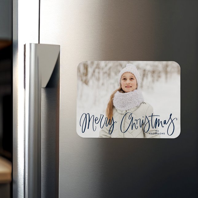 Frohe Weihnachten Whimsical Navy Script Foto Magnet (Von Creator hochgeladen)