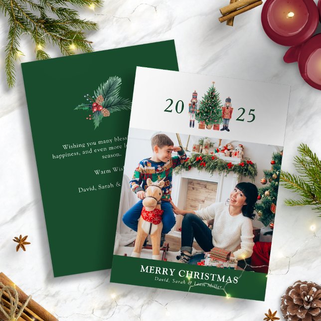 Frohe Weihnachts-Foto-Weihnachtskarte Feiertagskarte (Merry Christmas 2025 Nutcracker Green Photo Holiday Card by Painted Paperie
)