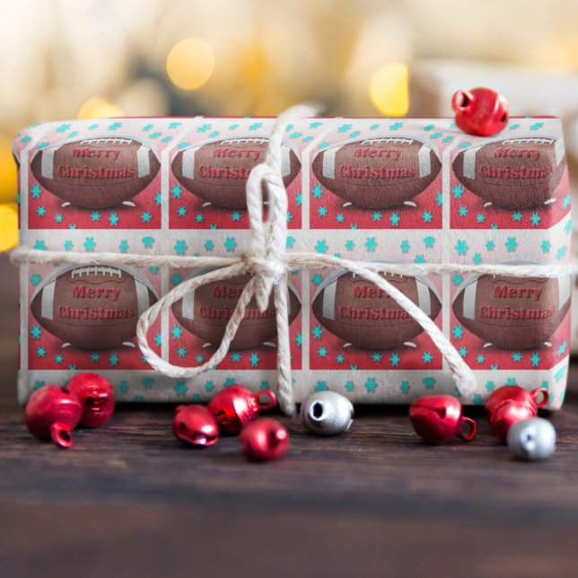 Frohe Weihnachts-Fußball-Schneeflocken Wrapping Pa Geschenkpapier (Von Creator hochgeladen)